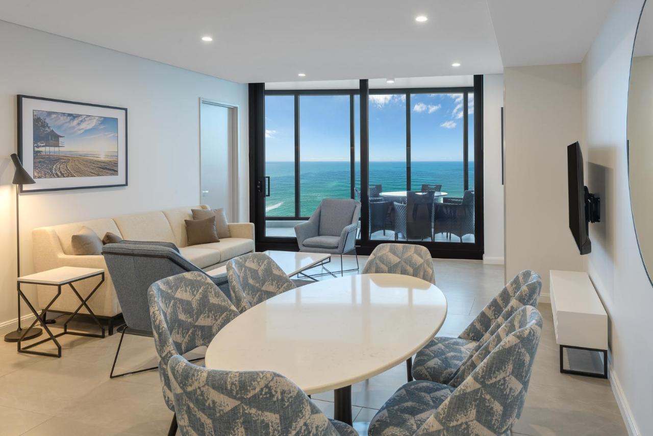 Meriton Surfers Paradise Aparthotel